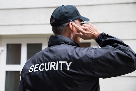 Armed vs unarmed security guards which is right for your san antonio property